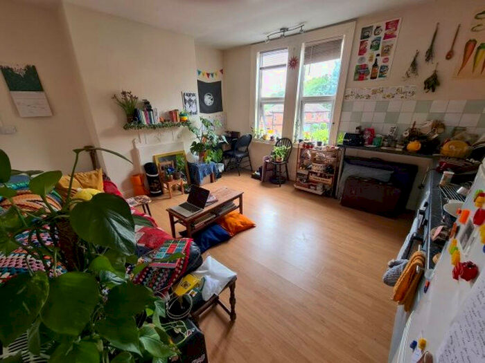 1 Bedroom House To Rent In Richmond Avenue, Leeds, LS6