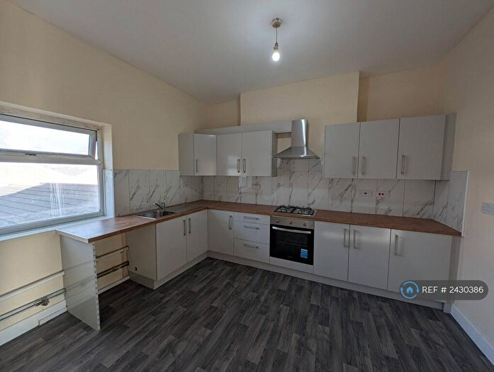 2 Bedroom Flat To Rent In Birchfield Road, Birmingham, B19