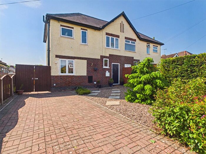 3 Bedroom Semi-Detached House For Sale In Fall Road, Heanor, Derbyshire, DE75