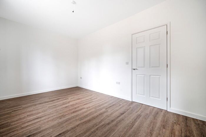 1 Bedroom Flat To Rent In Woodstock, Oxfordshire, OX20