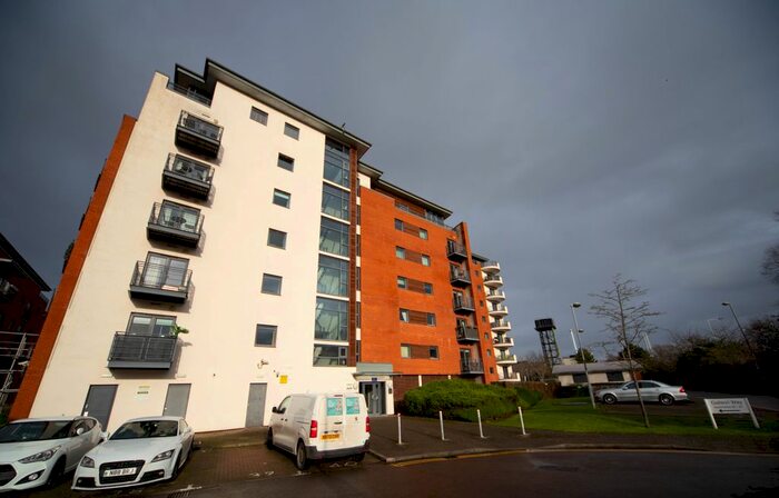 2 Bedroom Flat To Rent In Galleon Way, Cardiff Bay, Cardiff, CF10