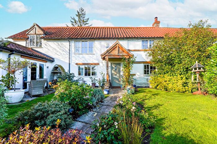 3 Bedroom Detached House For Sale In Main Road, Upper Broughton, Melton Mowbray, Nottinghamshire, LE14