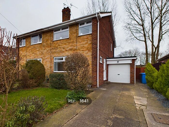 3 Bedroom Property To Rent In Maple Drive, Beverley, HU17