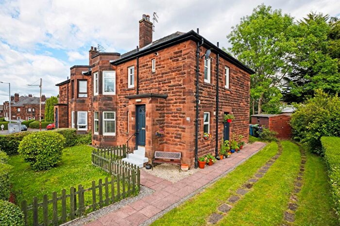 3 Bedroom Flat For Sale In Corkerhill Road, Bellahouston, G52