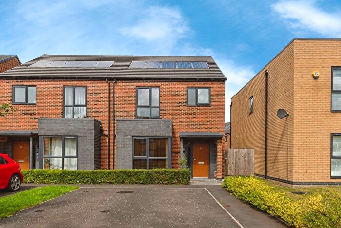 3 Bedroom Semi-Detached House For Sale In Aspen Close, Birtley, Chester Le Street, Tyne And Wear, DH3