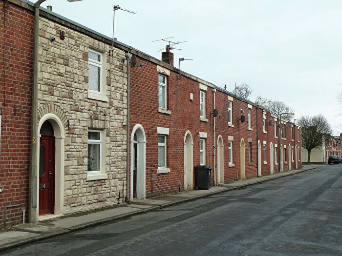2 Bedroom Terraced House To Rent In Mill Street, Farington, PR25