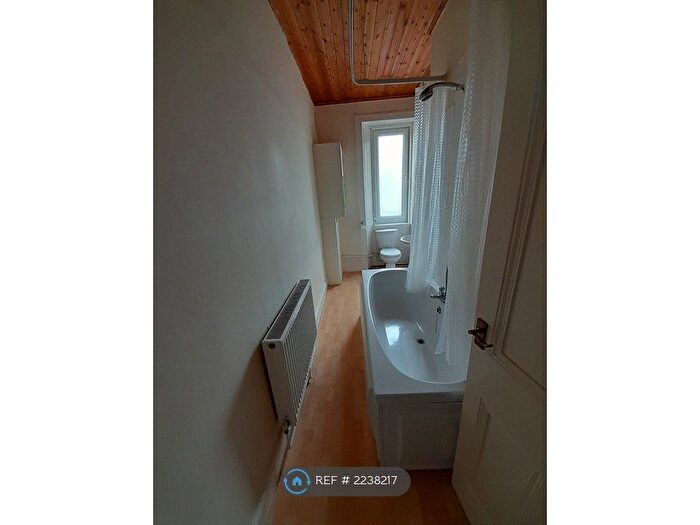 1 Bedroom Flat To Rent In Gillies Street, Troon, KA10