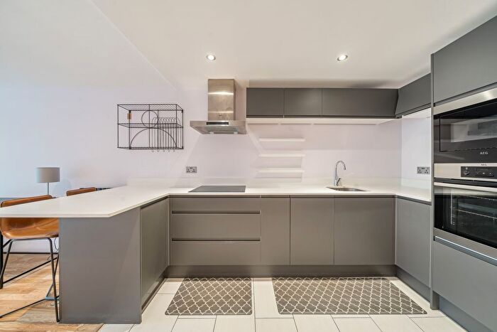 1 Bedroom Flat To Rent In Merchants Row, Greenwich, SE10