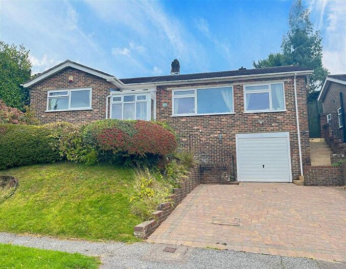 3 Bedroom Detached Bungalow For Sale In Springwood Road, Heathfield, TN21