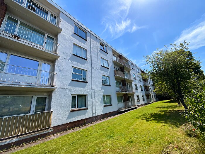 2 Bedroom Flat For Sale In Mansfield Road, Nottingham, NG5