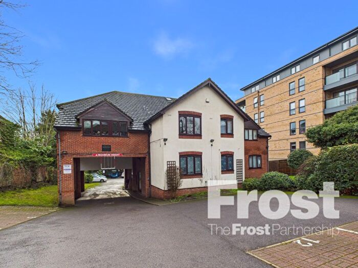 1 Bedroom Flat To Rent In Upton Park, Slough, Berkshire, SL1