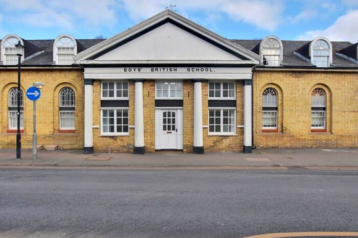 1 Bedroom Flat To Rent In East Street, Saffron Walden, CB10