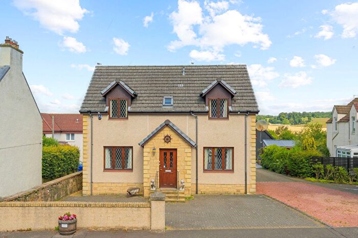4 Bedroom Detached House For Sale In Main Street, Hillend, KY11