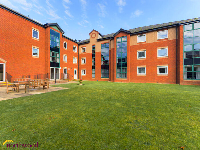 1 Bedroom Flat To Rent In Chamberlaine Court, Banbury, OX16