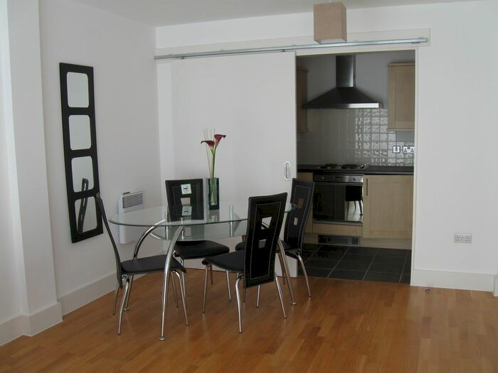 2 Bedroom Flat To Rent In Henry Street, Liverpool, L1