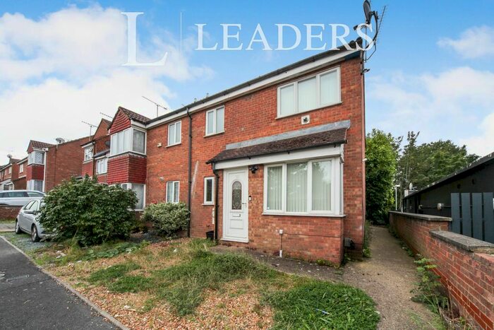 1 Bedroom Terraced House To Rent In Twigdon Court, Leagrave, LU3