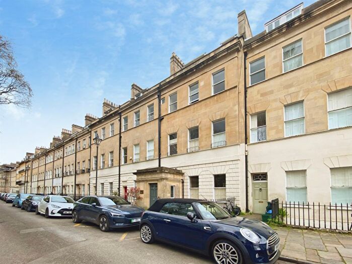 2 Bedroom Flat For Sale In Grosvenor Place, Bath, BA1
