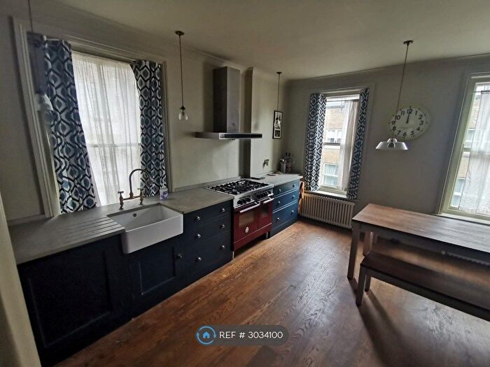 3 Bedroom Flat To Rent In Bristol House, London, WC1B