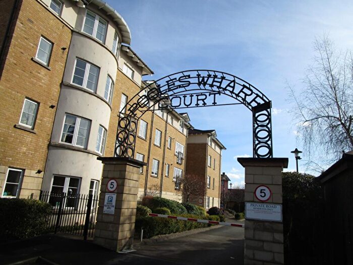 2 Bedroom Flat To Rent In Pooles Wharf Court, BS8