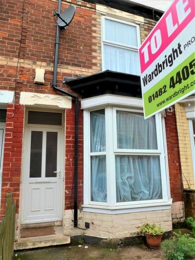 2 Bedroom Terraced House To Rent In Poplar Avenue, Reynoldson Street, Hull, HU5