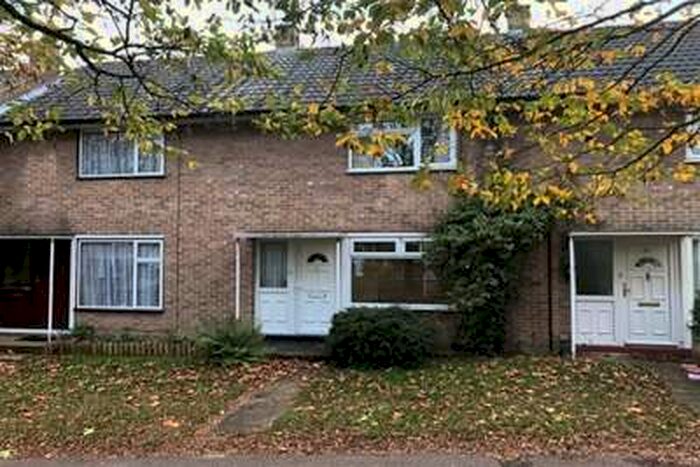 2 Bedroom House To Rent In Lee Chapel South, Basildon, SS16