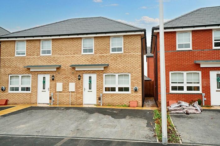 3 Bedroom House To Rent In Campbell Drive, Upper Lighthorne, Leamington Spa, Warwickshire, CV33