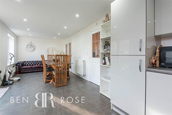 4 Bedroom Detached House For Sale In Terrier Grove, Leyland, PR25
