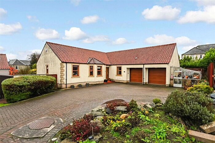 4 Bedroom Bungalow For Sale In Maryfield Gardens, Leslie, Glenrothes, Fife, KY6