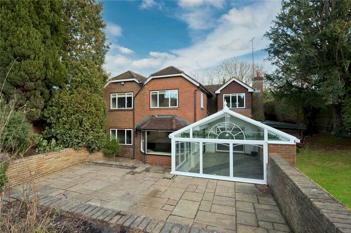 4 Bedroom Detached House To Rent In Rydes Hill Road, Chittys Common, Guildford, Surrey, GU2