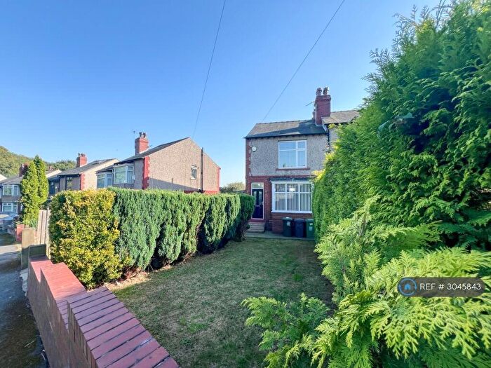 3 Bedroom Semi Detached House To Rent In Heatherfield Crescent, Huddersfield, HD1