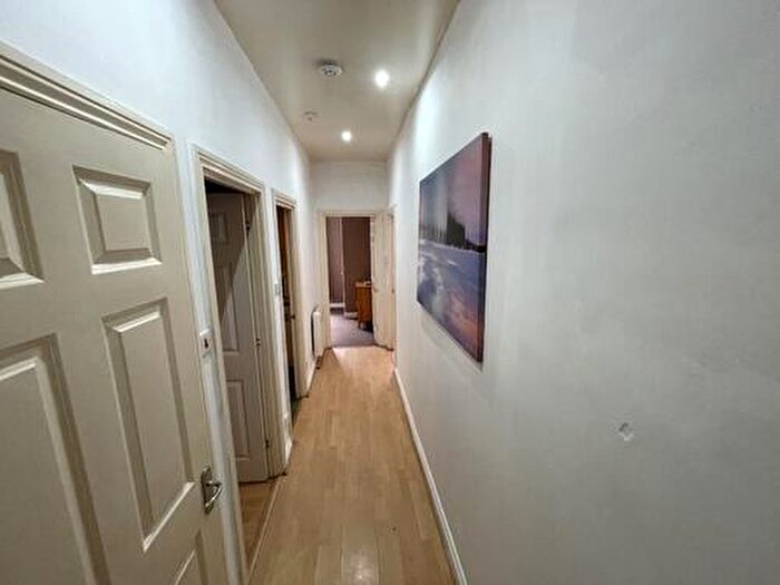 1 Bedroom Flat To Rent In Cameron Court, Leith Walk, Edinburgh, EH6