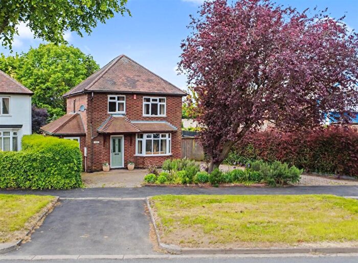 3 Bedroom Detached House For Sale In Pasture Road, Stapleford, NG9