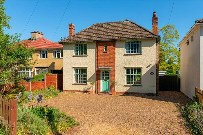 4 Bedroom Detached House For Sale In Hinton Way, Great Shelford, Cambridge, CB22