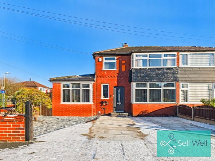 3 Bedroom Semi Detached House For Sale In Campbell Road, Swinton, Manchester, M27