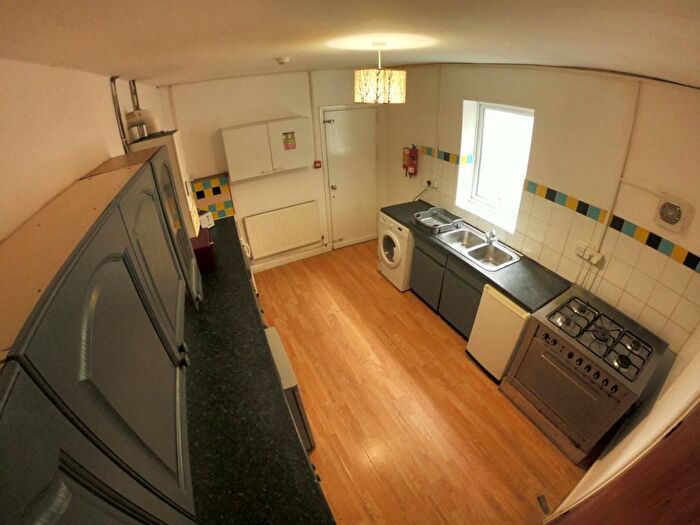 6 Bedroom Terraced House To Rent In King Edward Road, Swansea, SA1