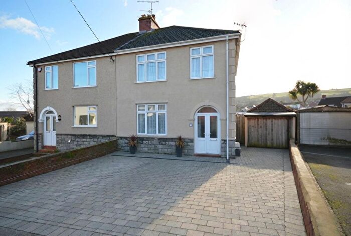 3 Bedroom Semi-Detached House For Sale In Bishops Cove, Bristol, BS13