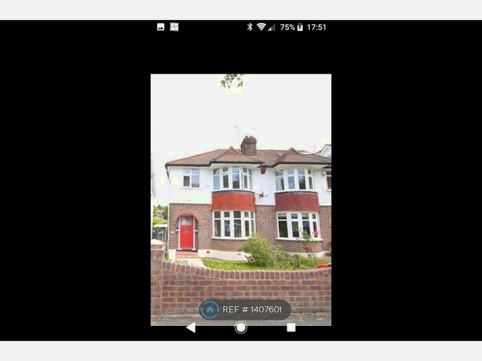 3 Bedroom Semi-Detached House To Rent In Chevening Rd, Crystal Palace, SE19