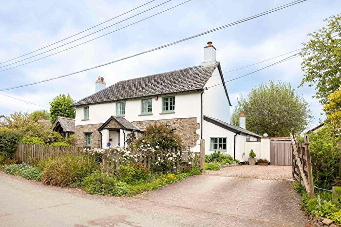 4 Bedroom Cottage For Sale In Horwood, Bideford, EX39