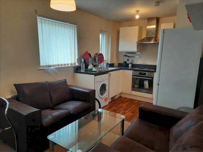 2 Bedroom Apartment To Rent In Hamnett Court, Birchwood, Warrington, WA3