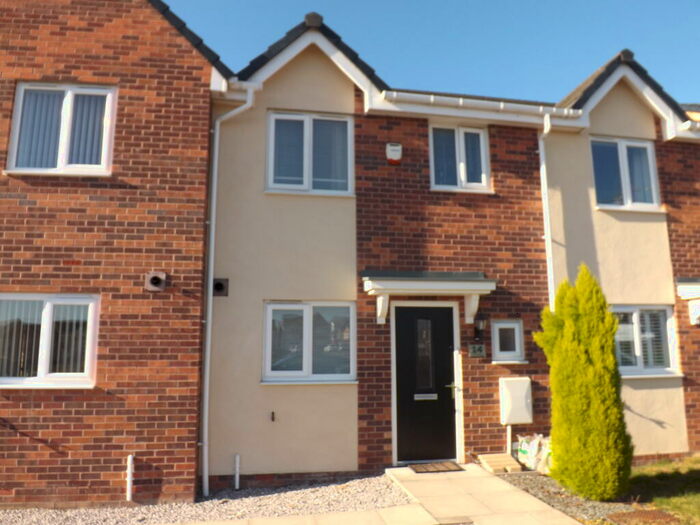 3 Bedroom Town House To Rent In Fred Edwards Park, Upper Haugh, Rotherham, S62