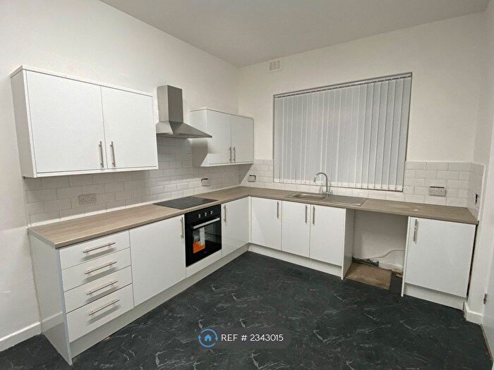 4 Bedroom Semi-Detached House To Rent In Windsor Road, Tuebrook, Liverpool, L13