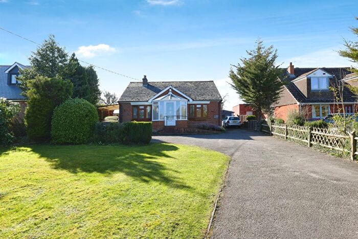 3 Bedroom Detached Bungalow For Sale In Wallop Road, Grateley, Andover, SP11