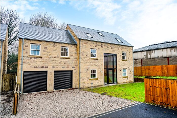 5 Bedroom Detached House For Sale In The Granary, Finghall, DL8