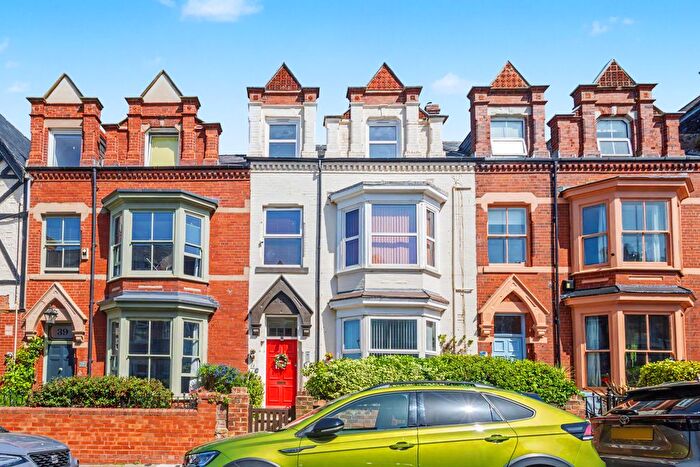 3 Bedroom Block Of Flats For Sale In Diamond Street, Saltburn-By-The-Sea, TS12