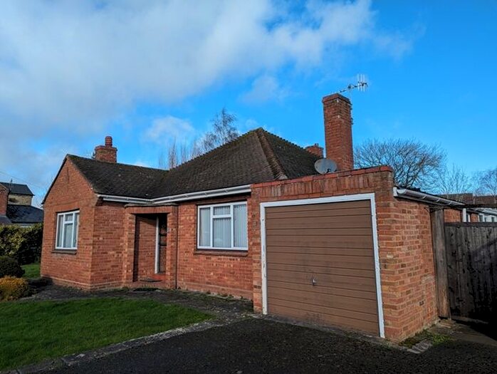3 Bedroom Bungalow To Rent In Bellars Lane, Malvern, WR14