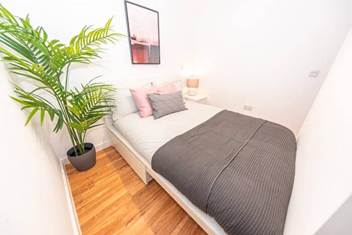 Studio To Rent In Frederick Road, Salford, M6