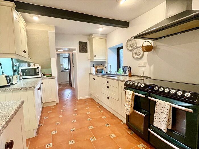 4 Bedroom Detached House For Sale In Penybontfawr, Oswestry, Powys, SY10