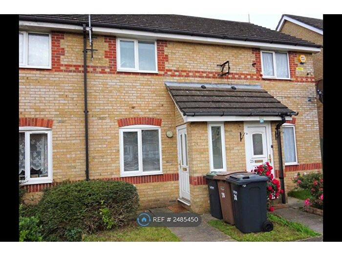 2 Bedroom Terraced House To Rent In Larkspur Gardens, Luton, LU4