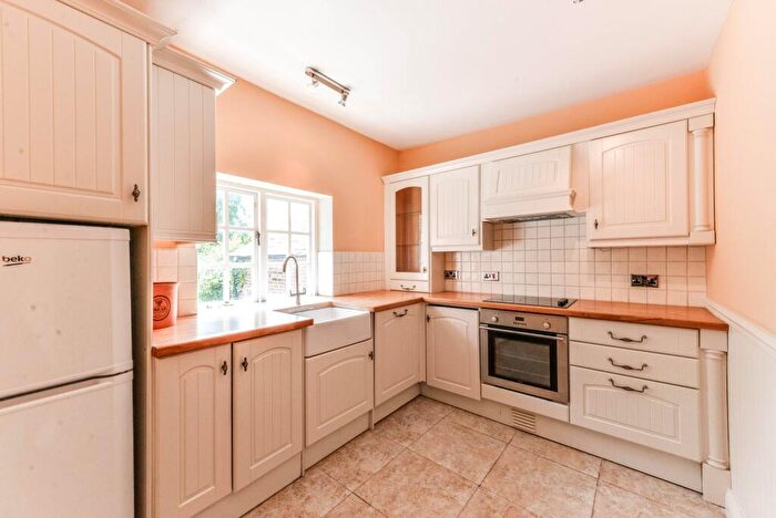 2 Bedroom Apartment To Rent In Maer, Newcastle, ST5