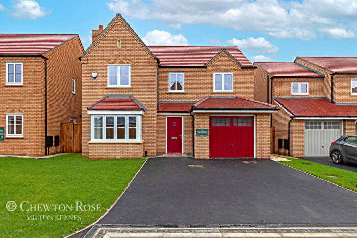 4 Bedroom Detached House For Sale In Hunsbury Grange, Northampton, NN5